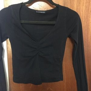 2 Black Long sleeve Brandy Melville crop tops🖤